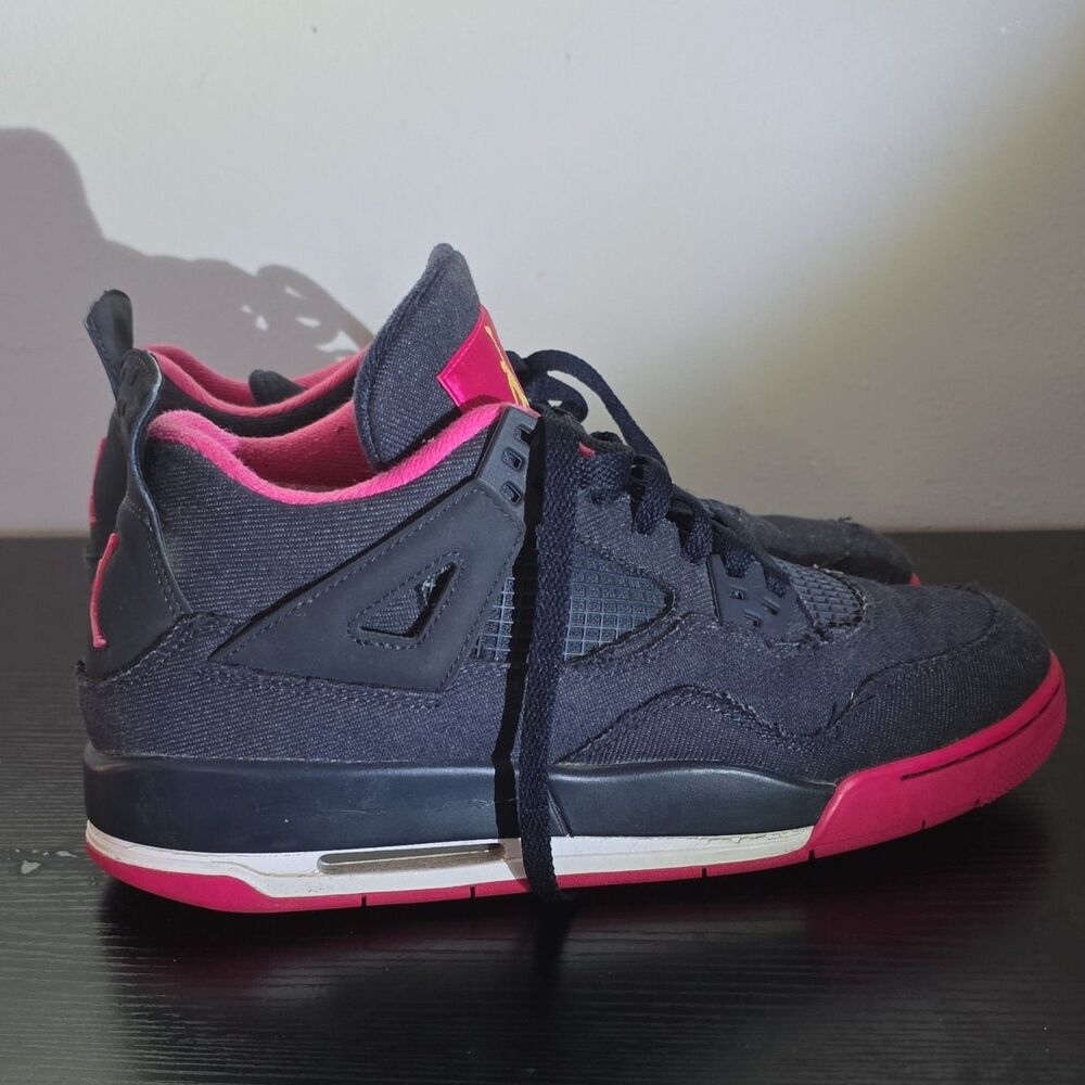 Jordan Air Jordan 4 Retro Black/Pink 487724-408 Youth Mid Top Sneaker 2015 8.5y